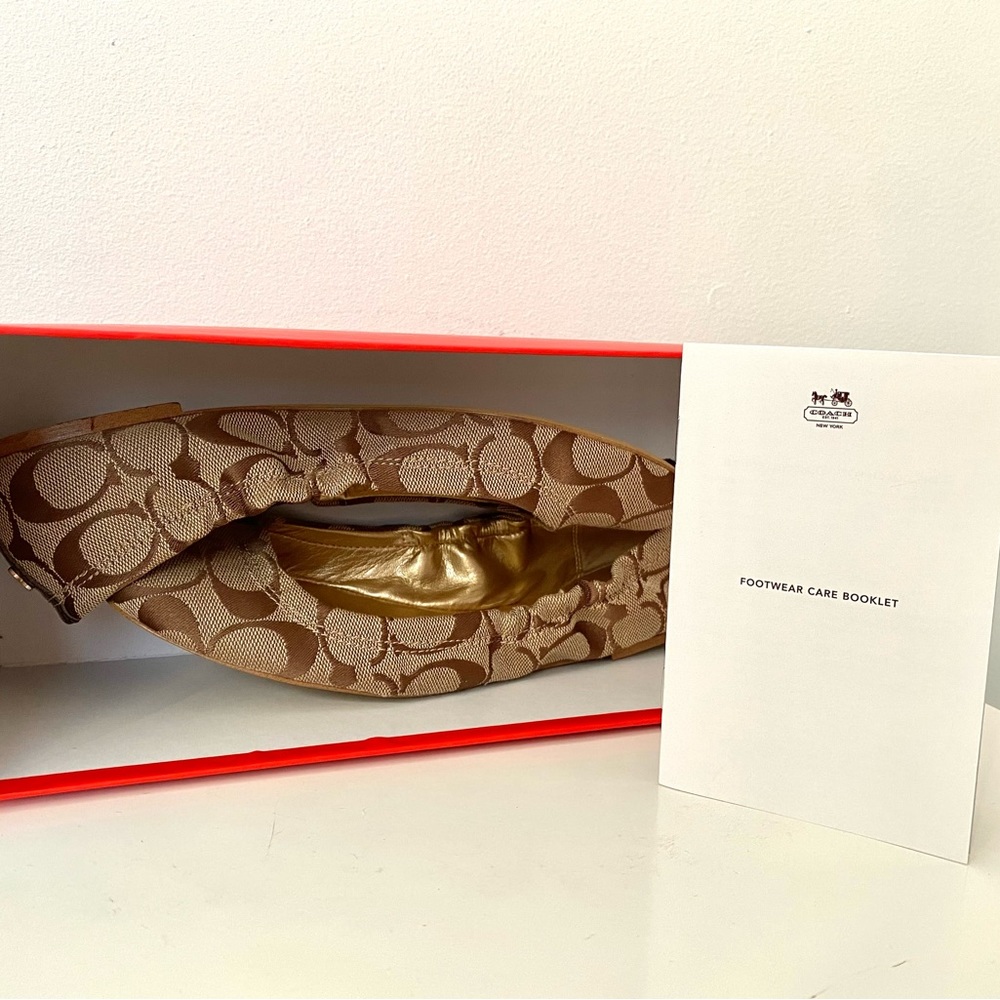 Coach Aly Signature C Logo Khaki Ballet Flats Size 7 - Picture 3 of 11